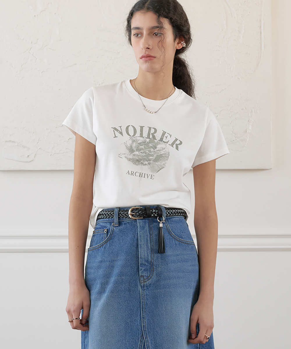 noirer for WOMEN노이어 포 우먼 [ 예약배송 3월 29일 ] 아카이브 프린트 크롭 티셔츠 (화이트)